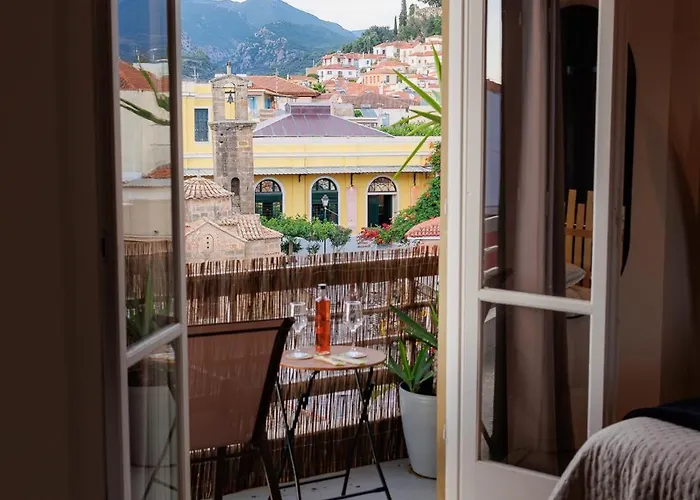 Historical View דירה *