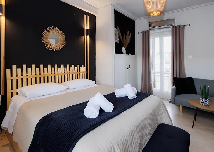 Historical View דירה *